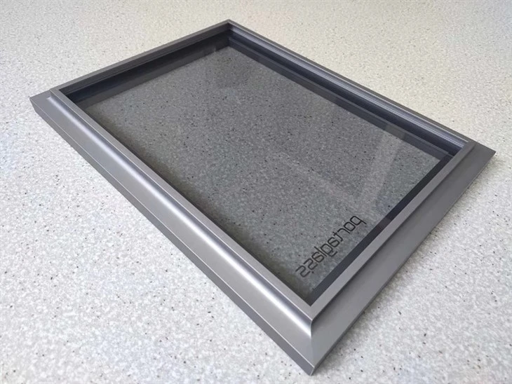 Handleless Aluminium Frame 5mm Glass Cabinet Door (3)