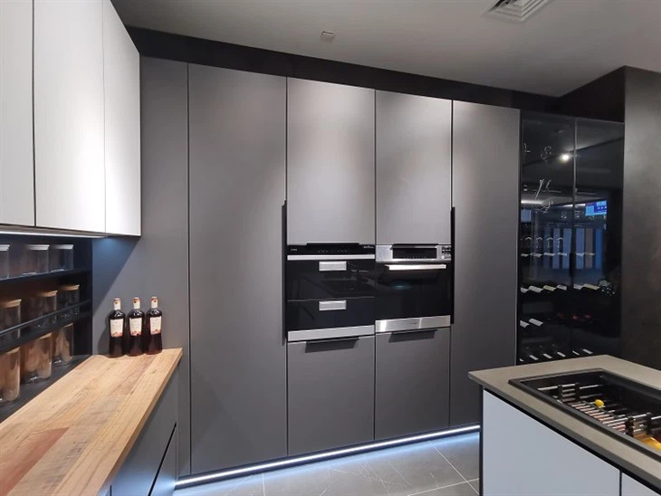 2mm Glass Front Kitchen Cabinet-matte white (4)