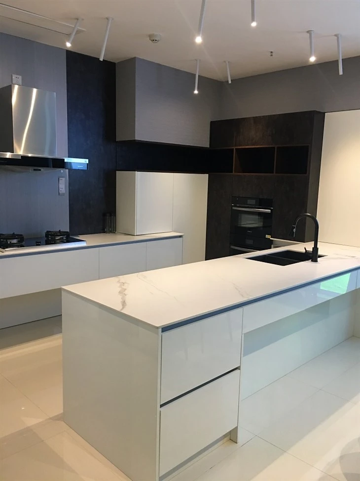 Excimer UV Kitchen Cabinet (1)