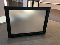 Porte con telaio in alluminio